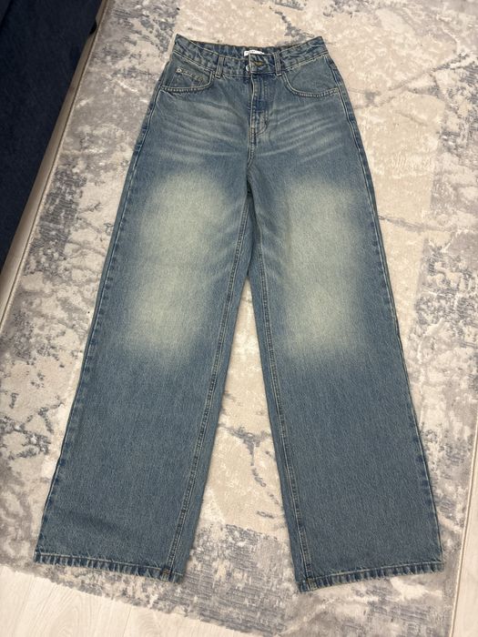 Продается джинсы