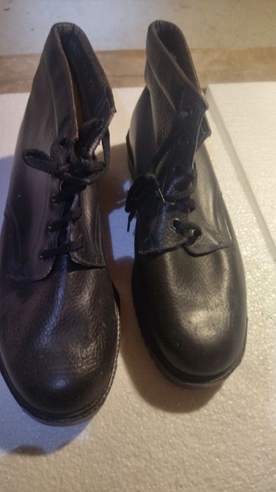 Нови обувки от старият  материал!али