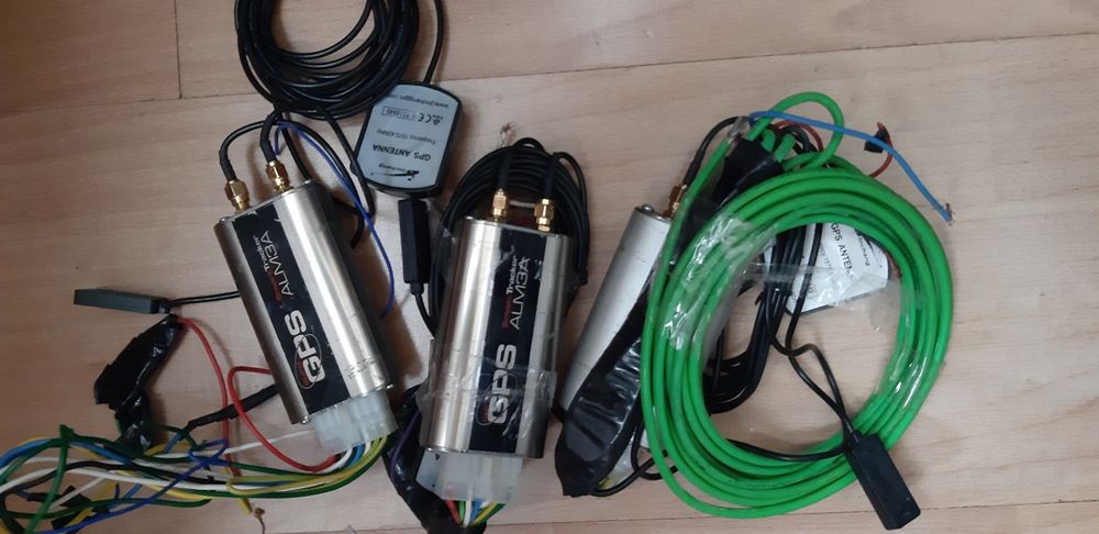 Продава GPS тракери