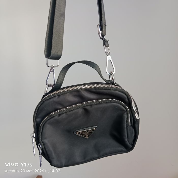 Prada сумка     .