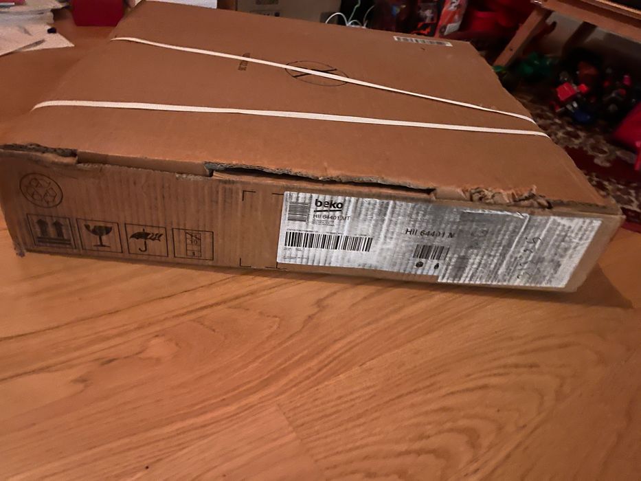 Plita electrica BEKO HII 64400 MT noua