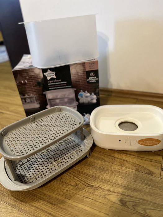 Sterilizatorul electric Tommee Tippee