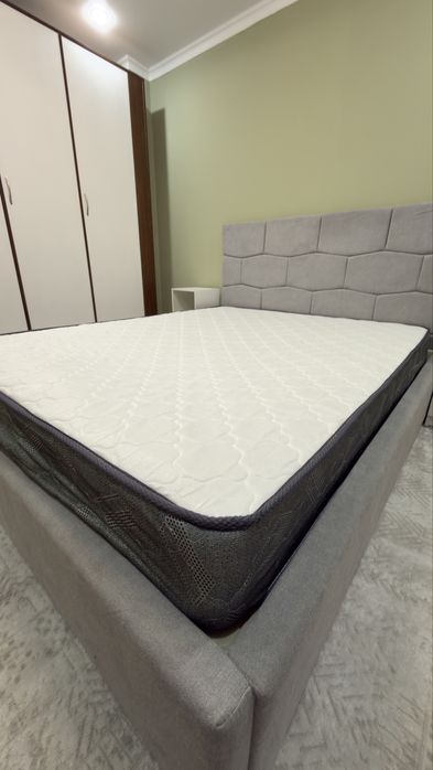 Матрас новый двуспальный