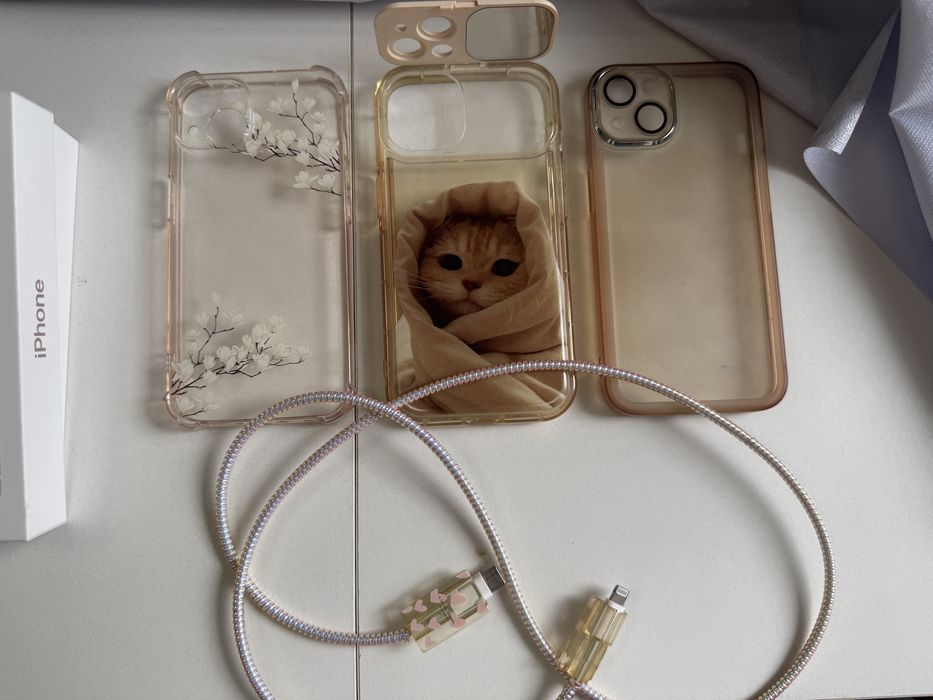Продам iPhone 13 128 Гб