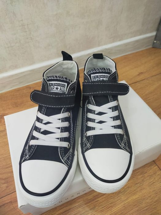 Кеды подростковые,новые