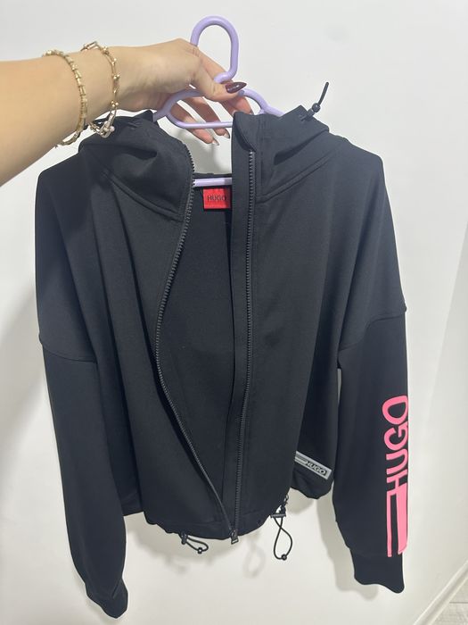 Дамски суичър от Hugo