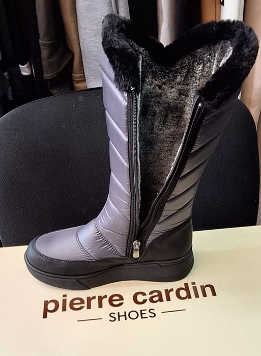 Cizmă damă de iarnă înblănit Pierre Cardin nou.