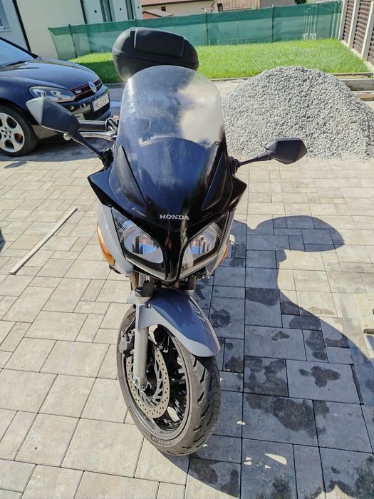 Motocicleta Honda CBF-600