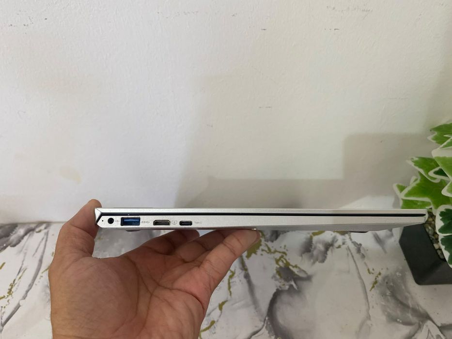 Ухоженный Dexp на SSD256, WiFi 5GHz