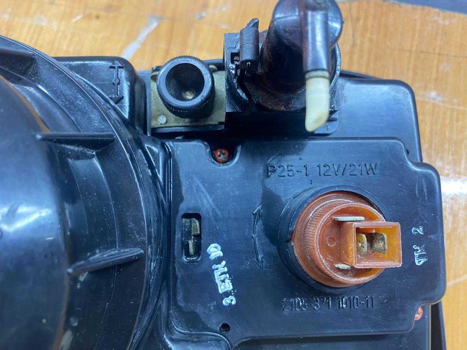 Фара 2105, 2107 правая Чехословакия