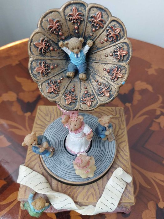 Cutie muzicala gramofon cu ursuleti