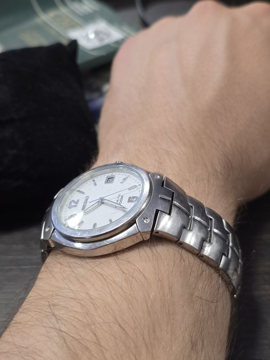 Seiko Kinetic 5M62-0AJ0 – Full Set – Stare foarte bună – Celulă de energie nouă