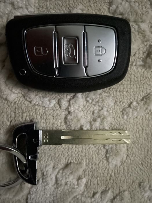 Смарт ключ , hyundai