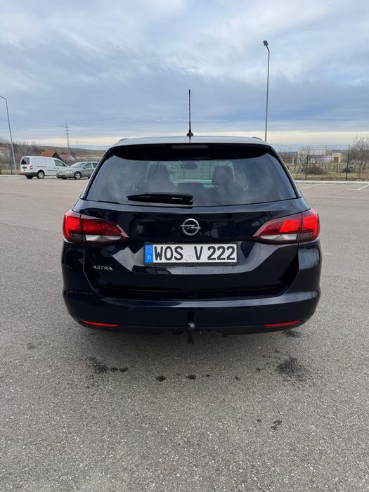 Opel Astra K 08.2018