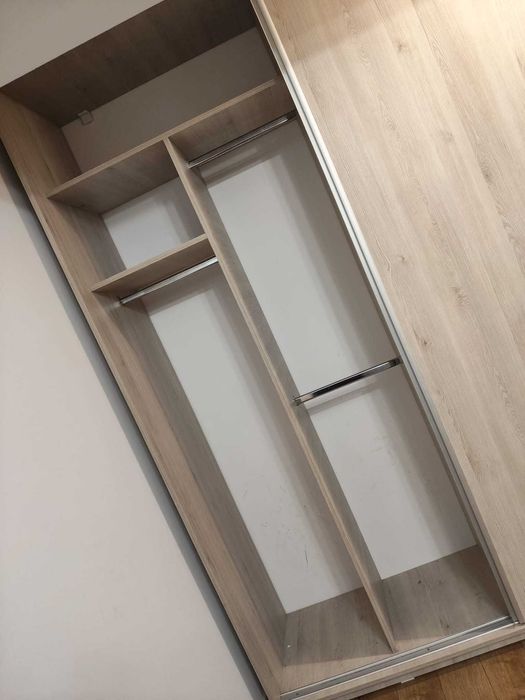 Dressing dormitor sau sufragerie