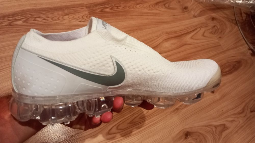 Продавам обувки найк veparmaks