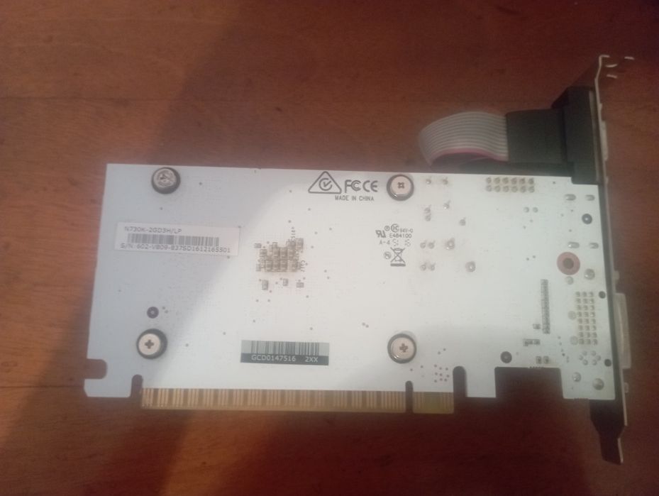 Placa video GT 730 2GB