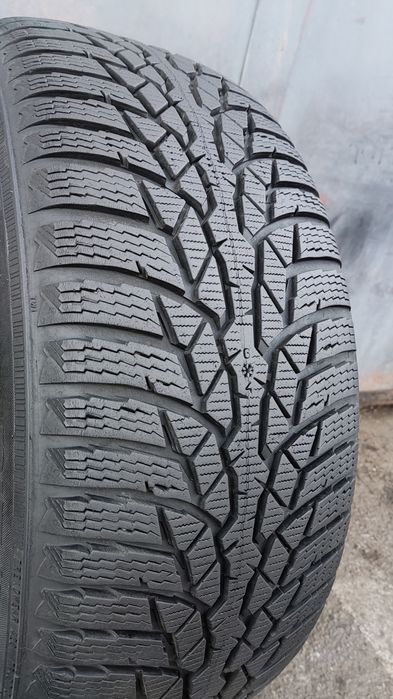 1брой зимна гума 215/55/16 Nokian WRd4
dot22
7mm
Добро състояние на гу