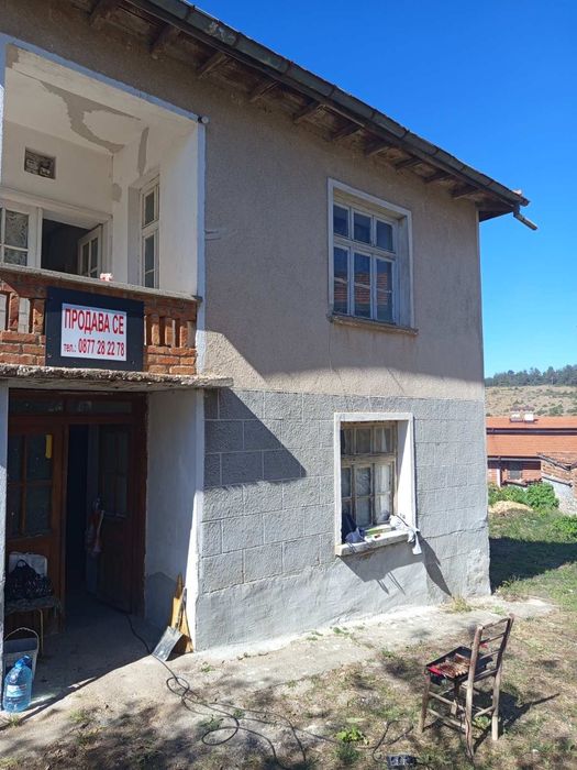 къща в с.Добростан