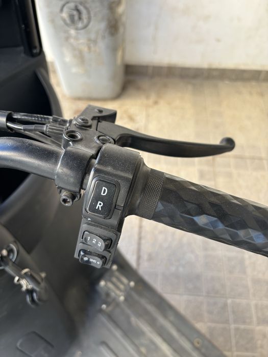 Ел Триколка 950€