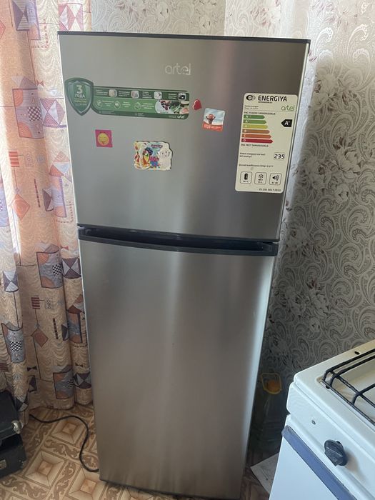 Продам новый холодильник
