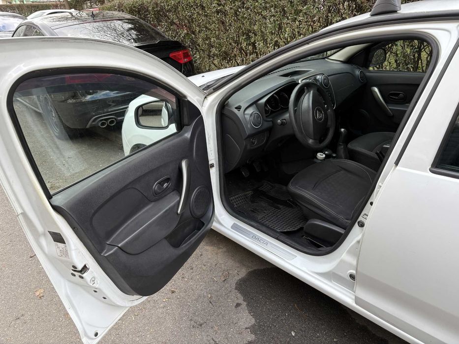 Dacia Logan 2013 | 1.5 dCi Diesel | Aer Condiționat