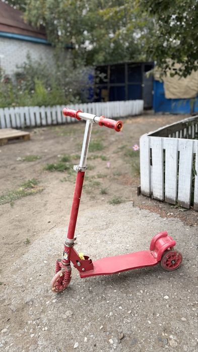 Продам самакат за 2000