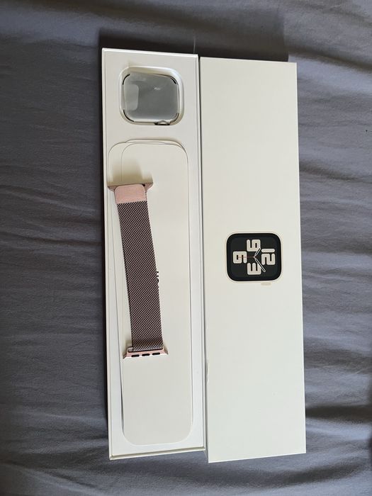 Продам Apple watch SE GPS GEN2