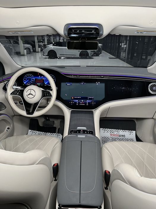 Mercedes Benz EQS580 SUV