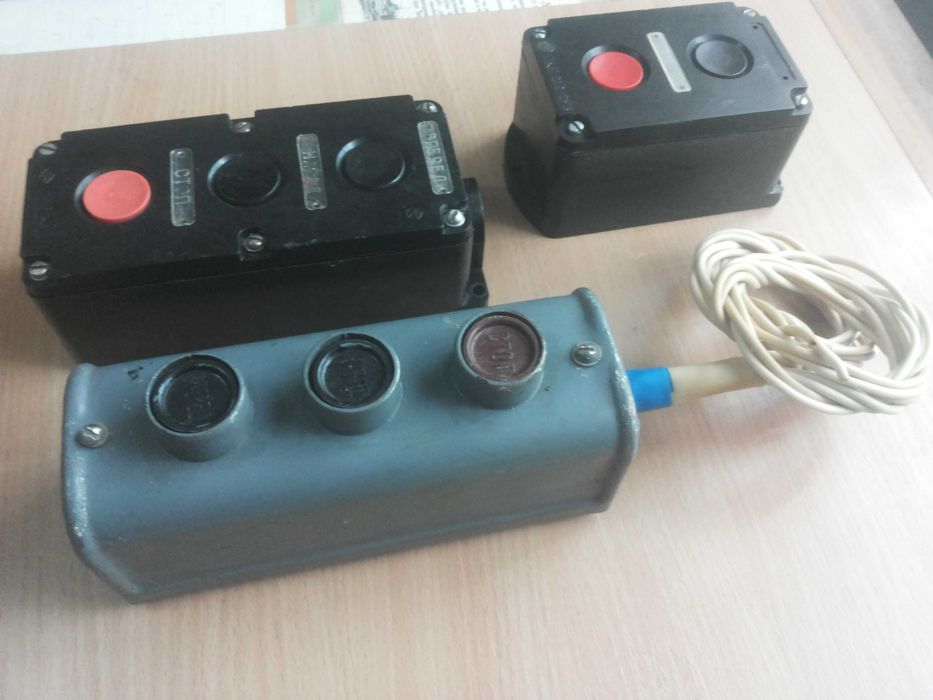 Пусковые кнопки, кнопочный пульт ПКЕ-212-2у2, ПКЕ 212-2у3, КУ-122-3М