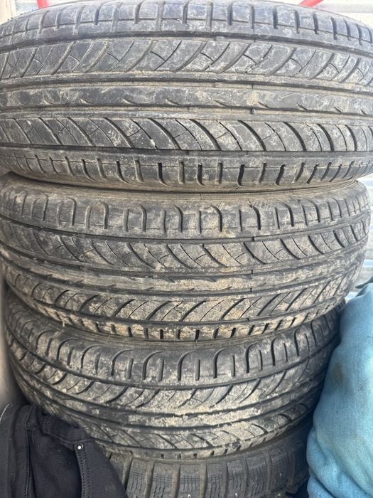 Продам резину 175/65/14