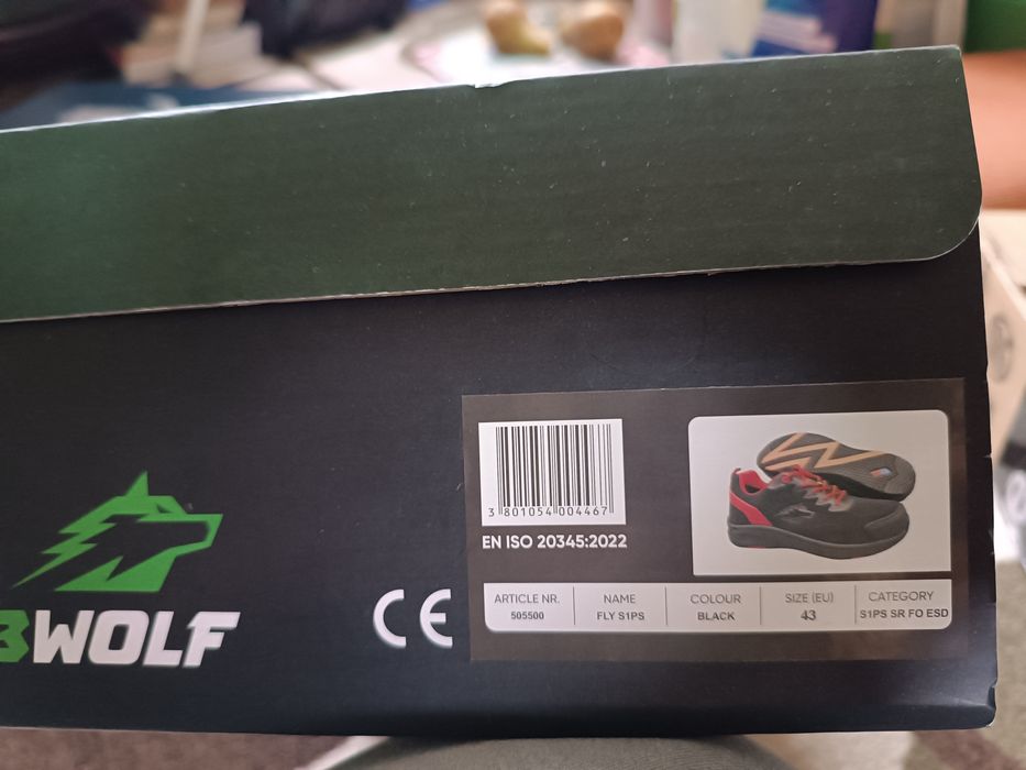 НОВИ работни обувки (Diadora, Bwolf, eXena) и ортопедични чехли 43 и 44 номер