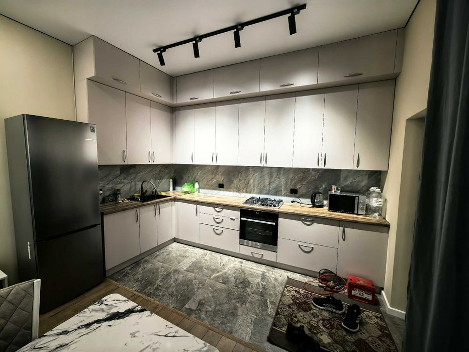 Сдается дом в 20-ом микрорайоне.