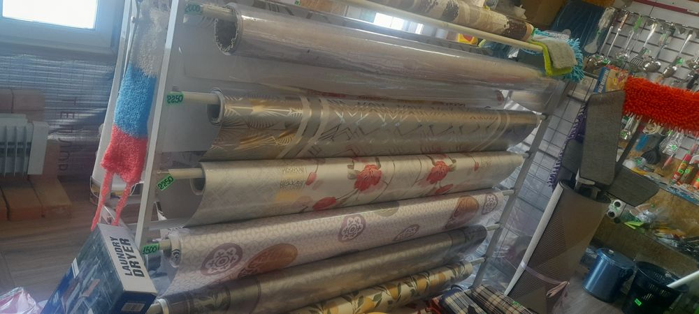 Продам  кухонную клеенку