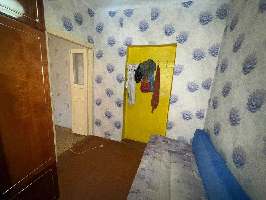 Продам 3 комнатную Малышка