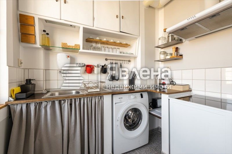 Дава се под наем Двустаен апартамент в Варна, Гръцка махала - 65 кв.м за 650 € - Снимка #6