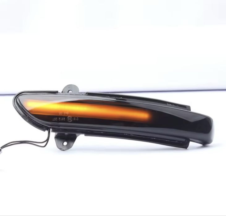 Нови с Високо Качество Динамични Led мигачи за Mercedes-benz  W219 W216 W211 W221 с вградена Can Bus система