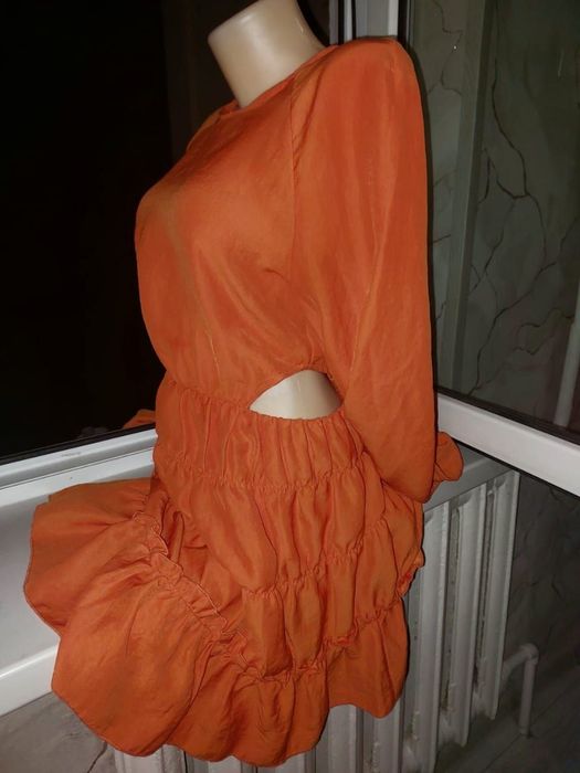 Юбки и платья женские