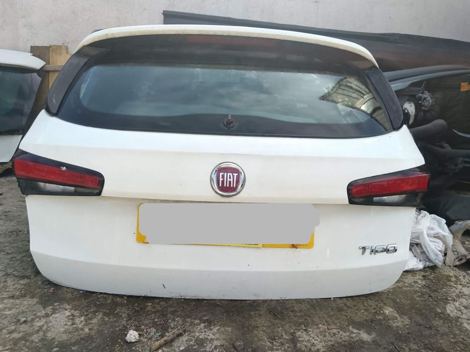 Haion cu luneta fiat tipo 2017 hatchback 4 usi