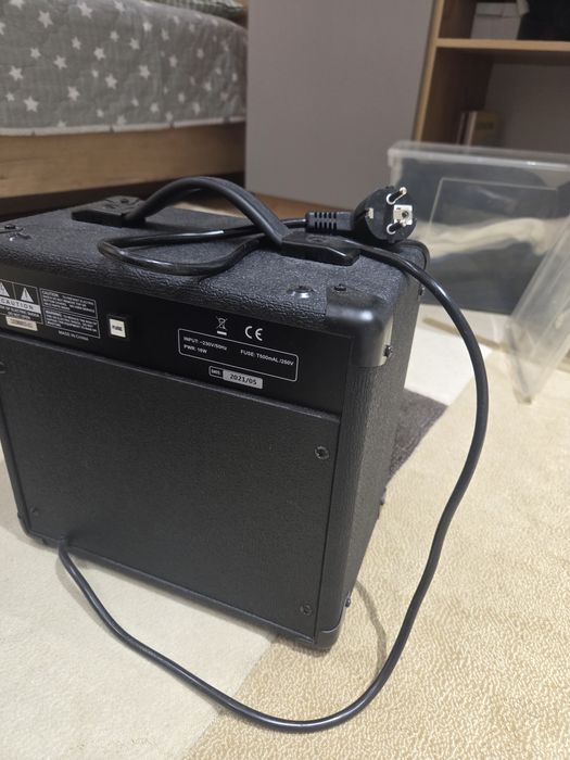 Комбоусилитель 16W