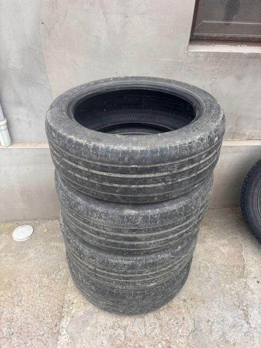 Шины б.у 215/50/17