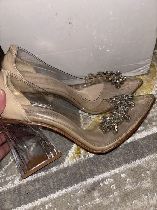 Продам Туфли женские