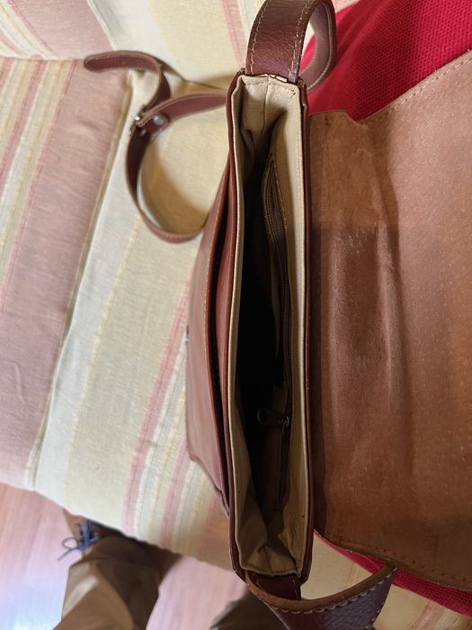 Geanta poseta de umar piele naturala unisex Italy