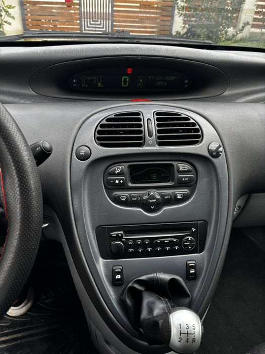 Proprietar vand Citroen Xsara Picasso