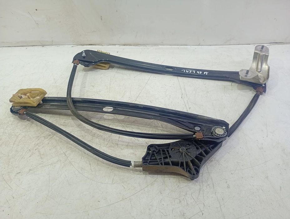 Macara geam stanga fata 5g4837461h Volkswagen Golf 7 (2012 - 2017) 1.6 tdi cxxa