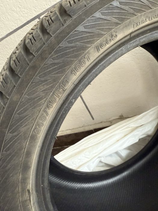 Продам шины 245 45 R18