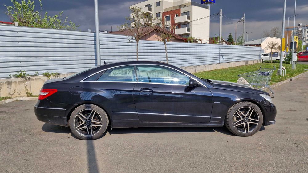 MERCEDES-BENZ E-Class 2009 — imagine 3