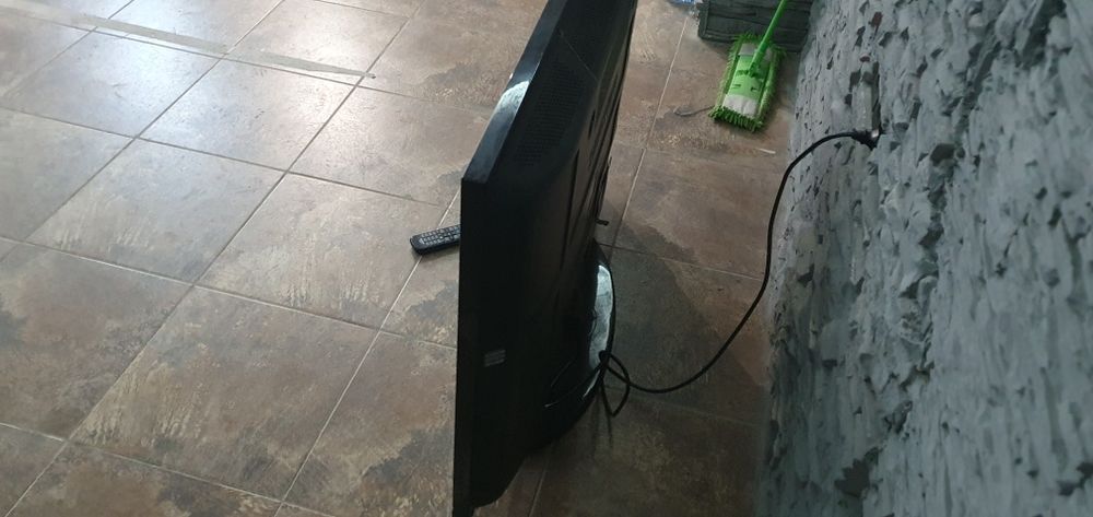 Телевизор большой 50 диагональ