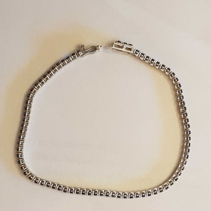 Bratara tennis 18K safire 3.9crt