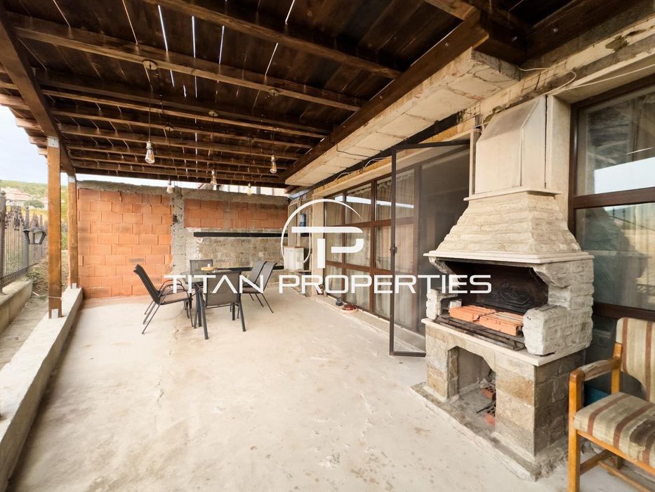 Ексклузив! Двуетажна Къща, под наем, в.з Чолакова чешма, с. Кошарица